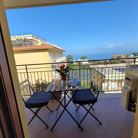 Sara Blu Apartment Сорренто Экстерьер фото